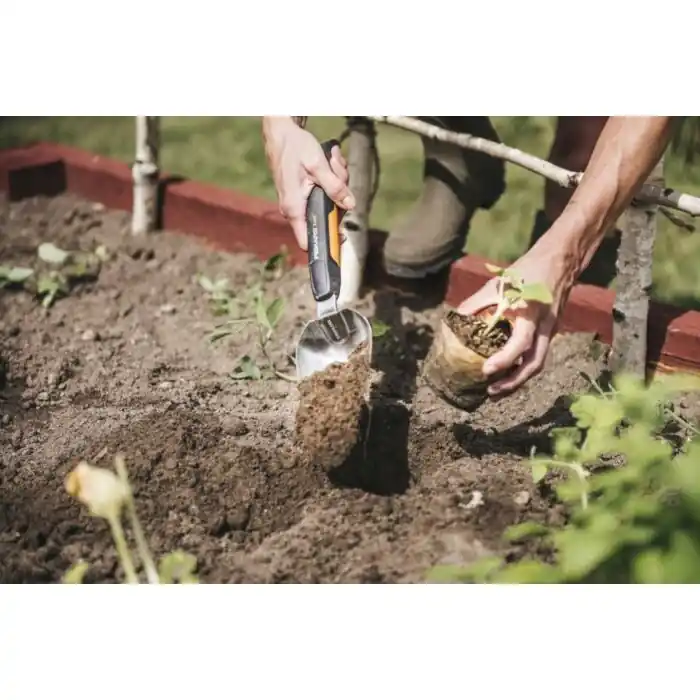 Blumenkelle FISKARS Xact Neuheit